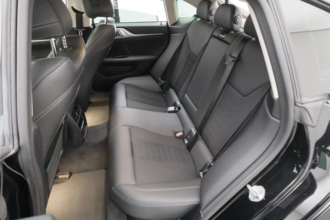 BMW i4 2023