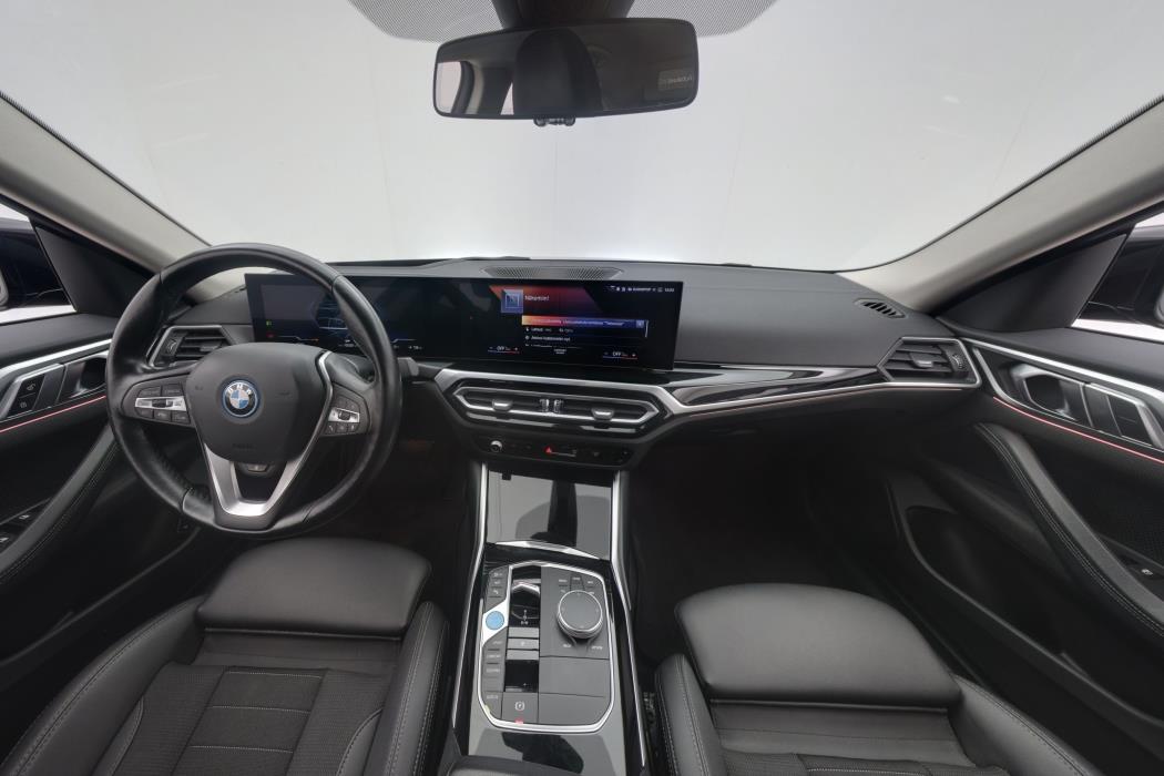 BMW i4 2023