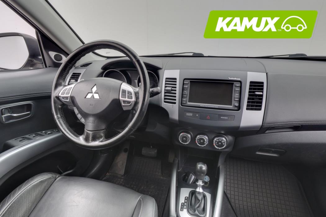 Mitsubishi Outlander 2012