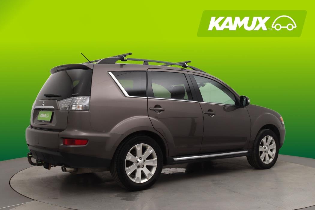 Mitsubishi Outlander 2012