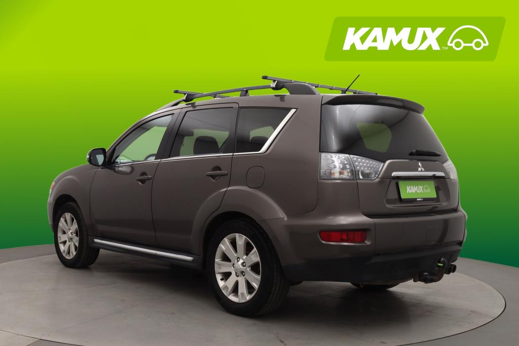 Mitsubishi Outlander 2012