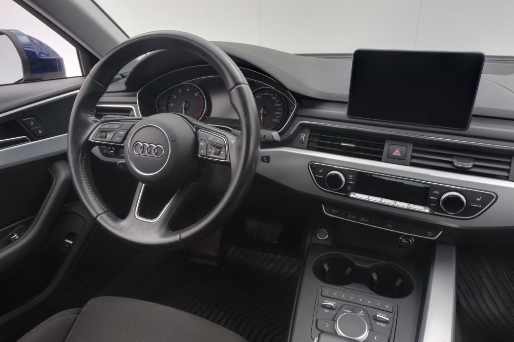 Audi A4 2016