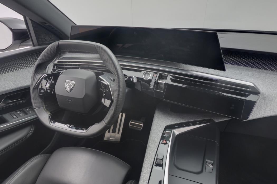 Peugeot e-3008 2024