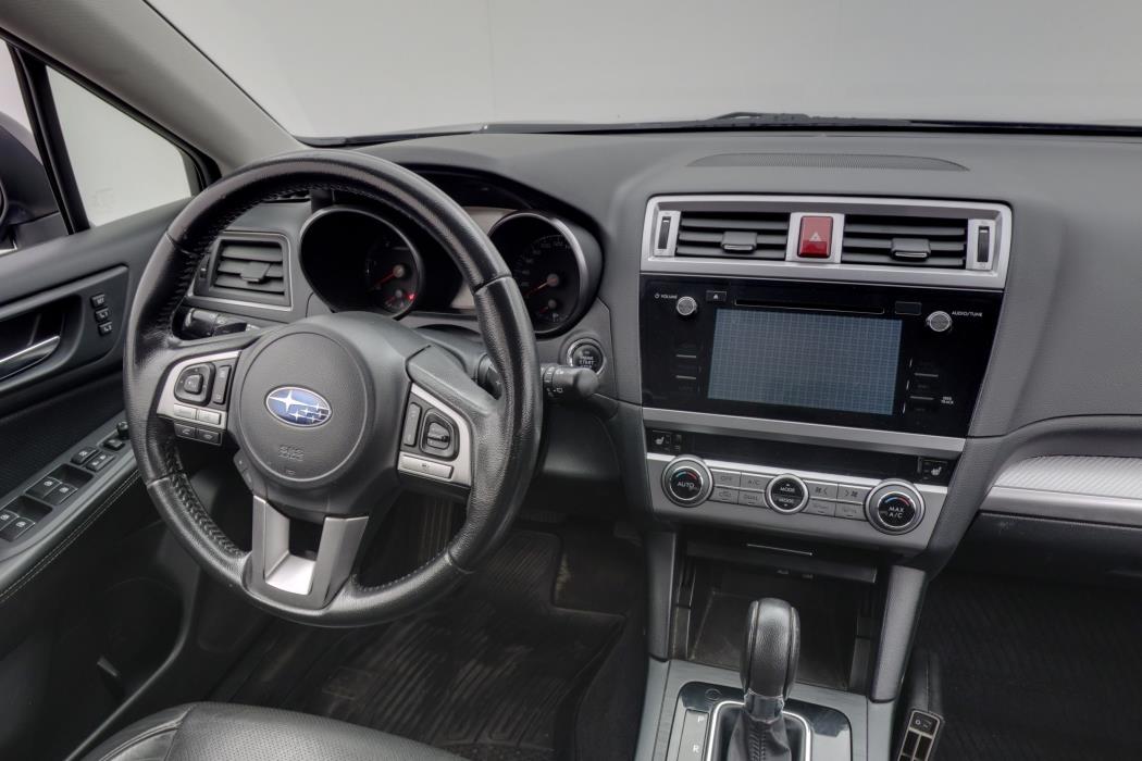 Subaru Outback 2016