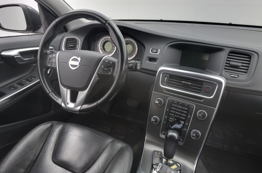 Volvo V60 2011