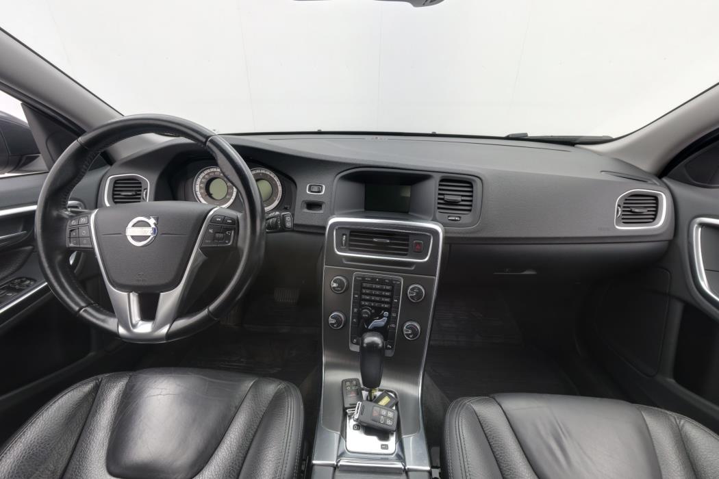 Volvo V60 2011