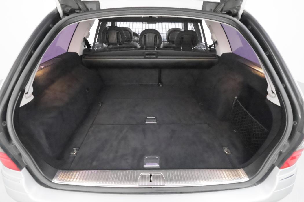 Mercedes-Benz E 2008