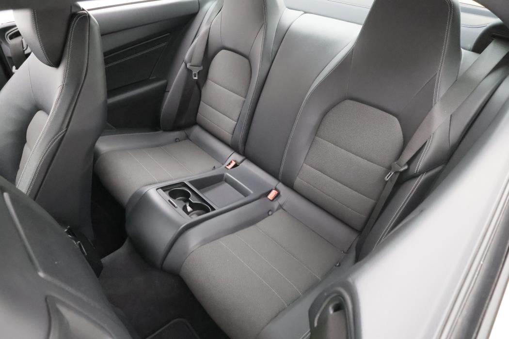 Mercedes-Benz E 2016