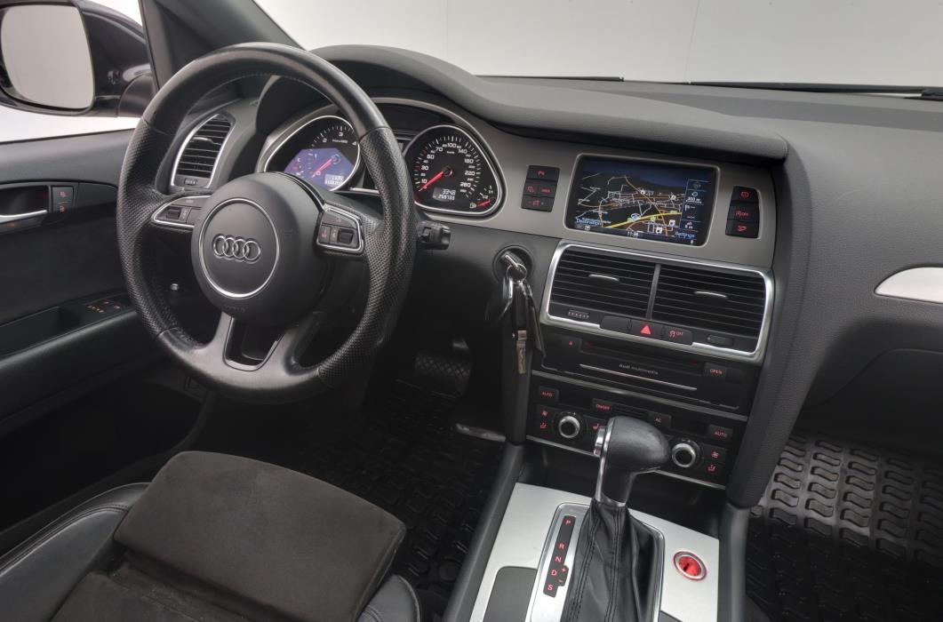 Audi Q7 2011