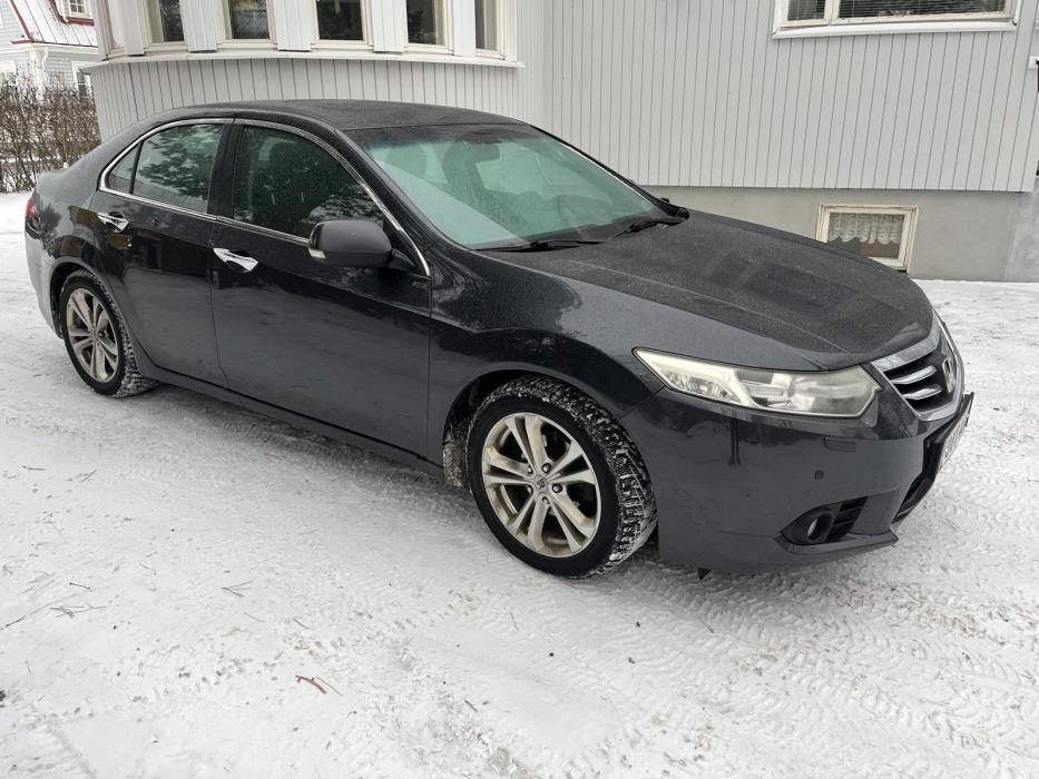 Honda Accord 2011
