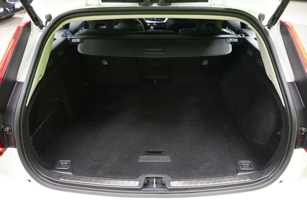 Volvo V60 Cross Country 2022