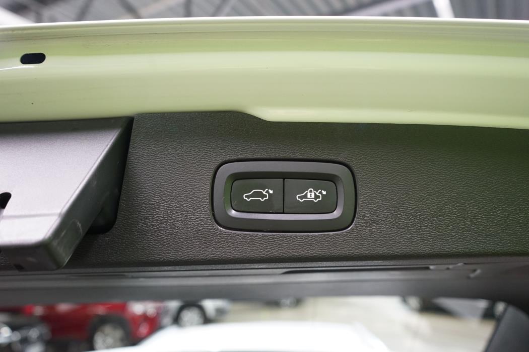 Volvo V60 Cross Country 2022