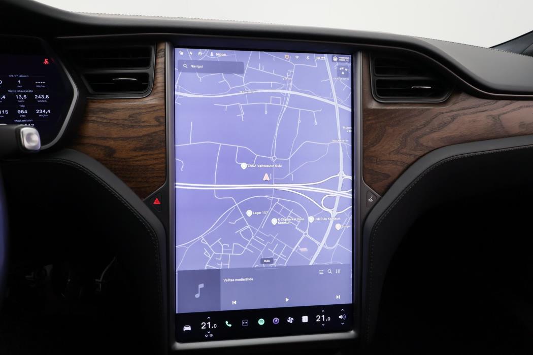 Tesla Model S 2019