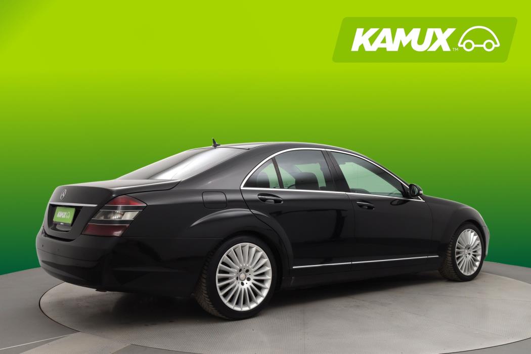 Mercedes-Benz S 2007
