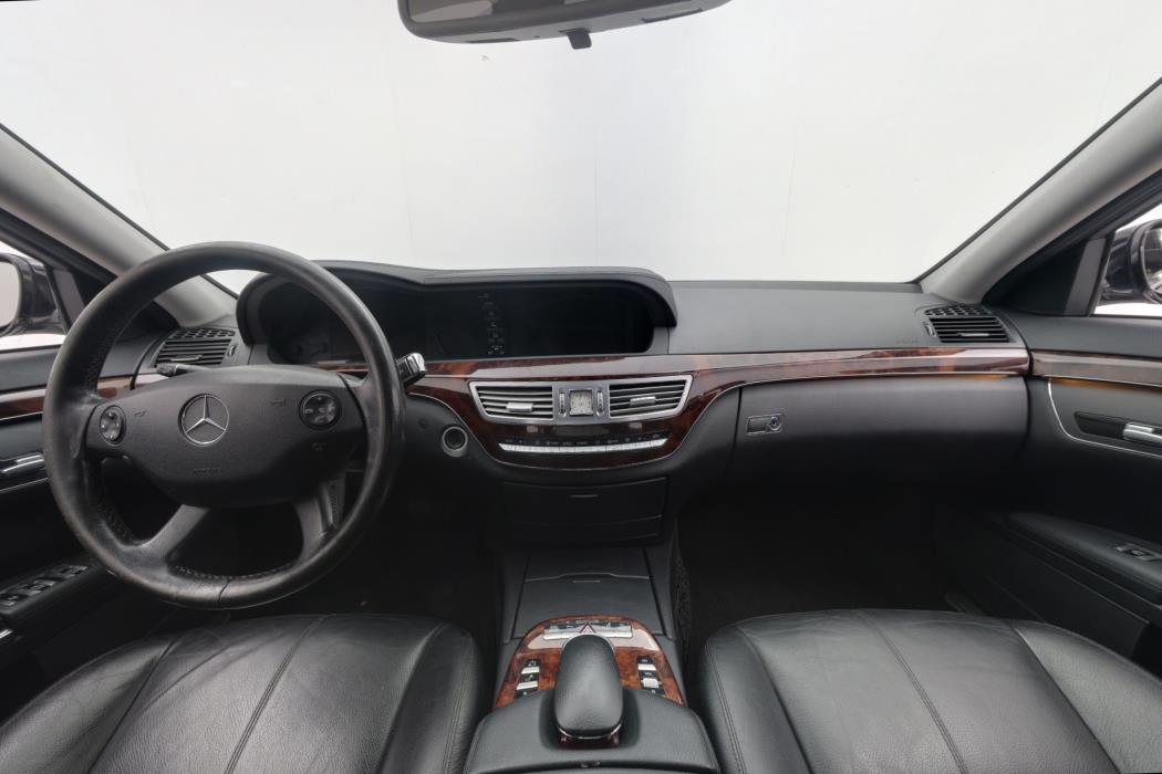Mercedes-Benz S 2007