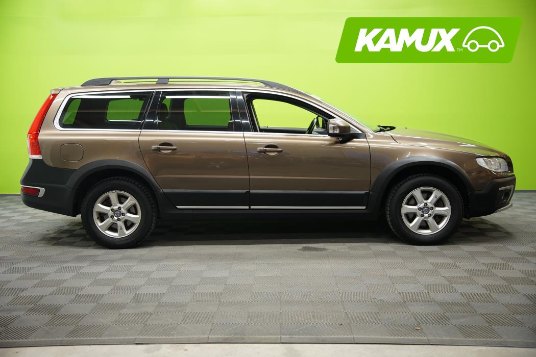 Volvo XC70 2015