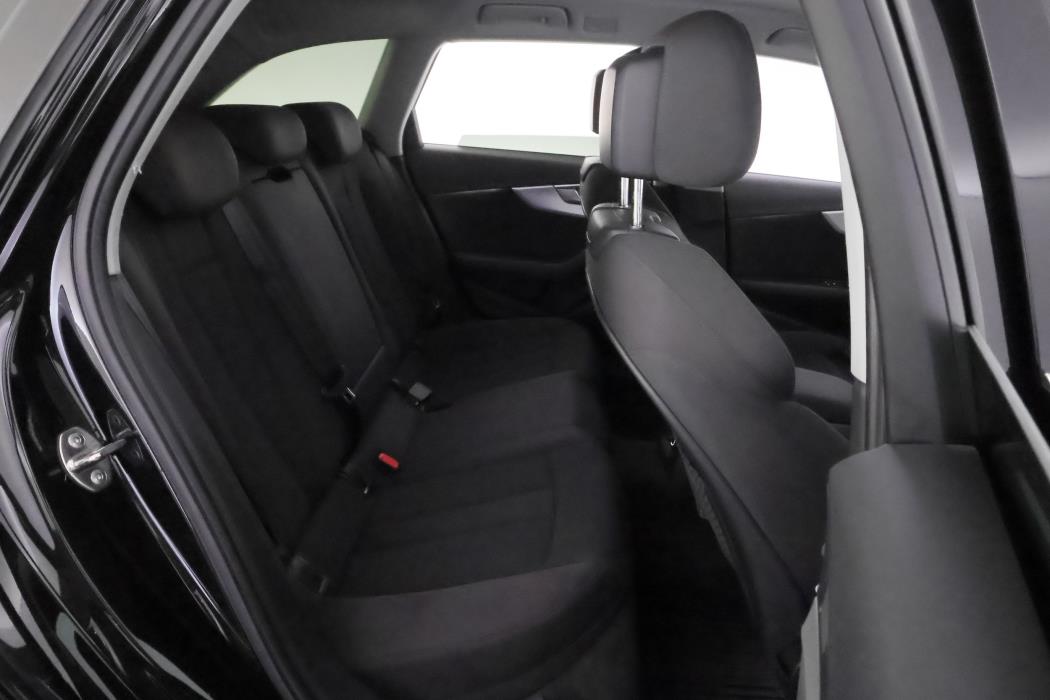 Audi A4 2017