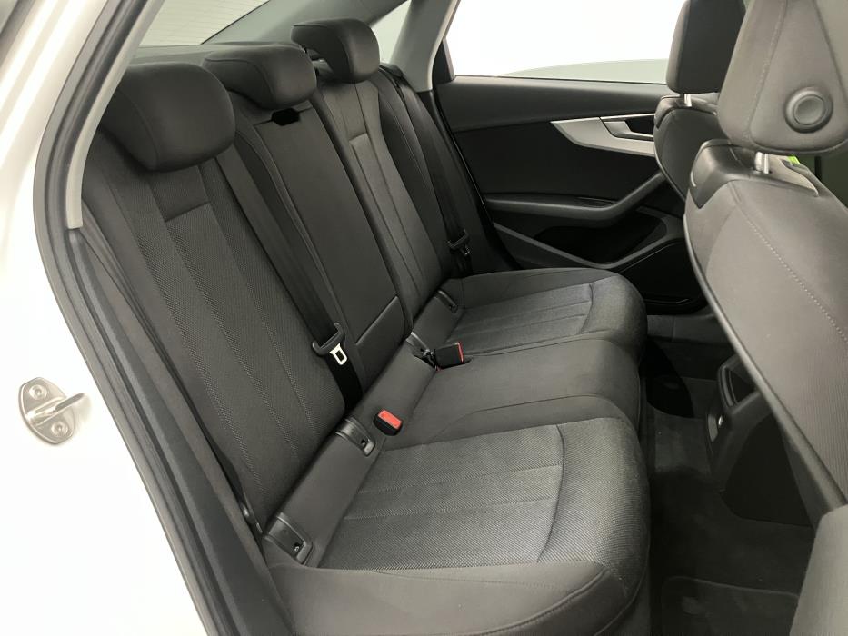 Audi A4 2016