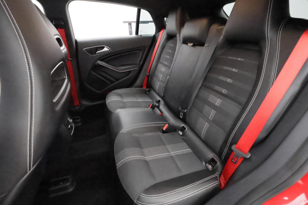 Mercedes-Benz CLA 2017