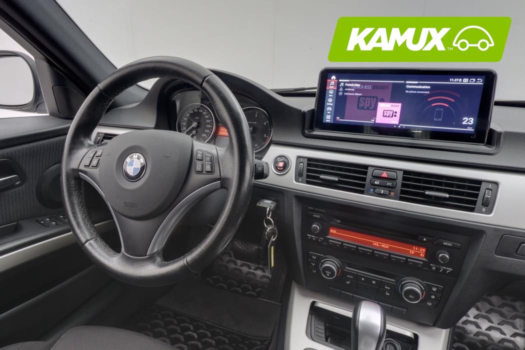 BMW 330 2010
