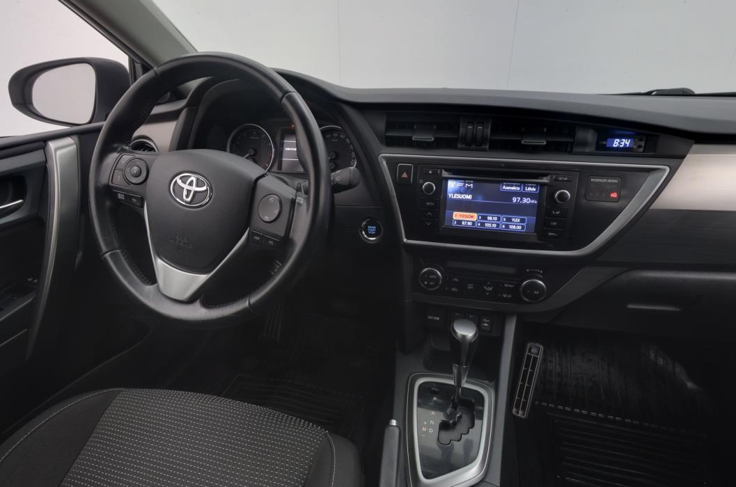 Toyota Auris 2014