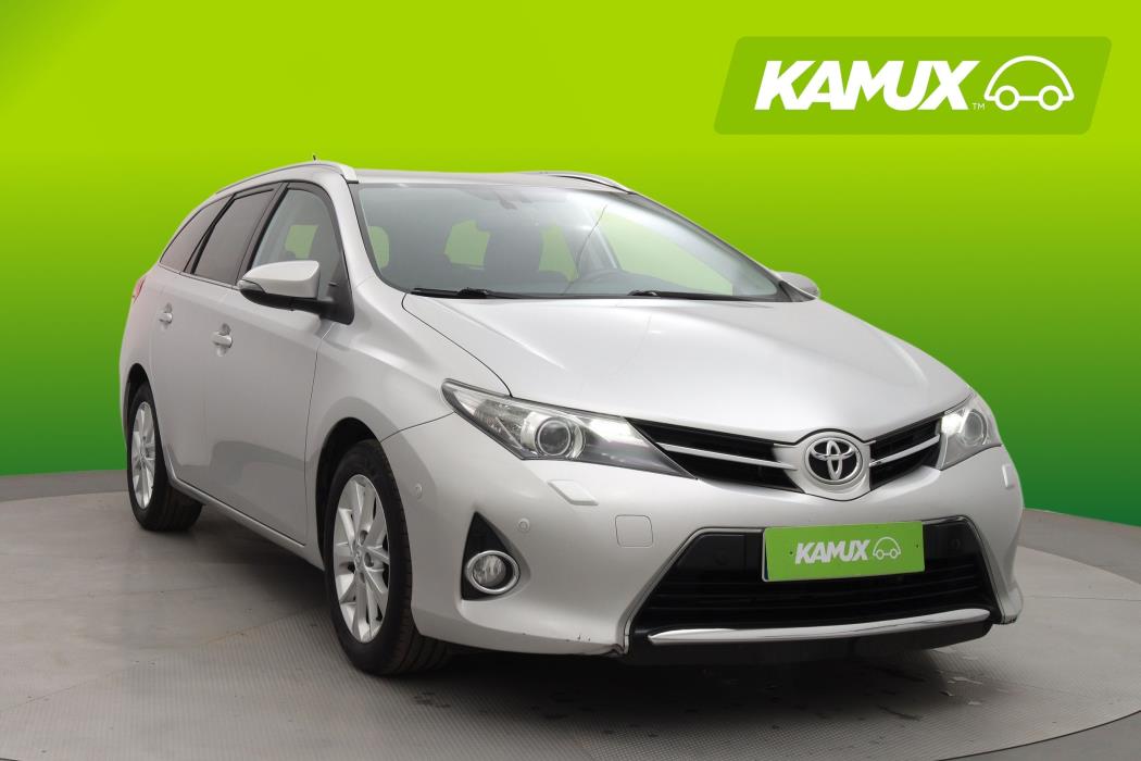 Toyota Auris 2014