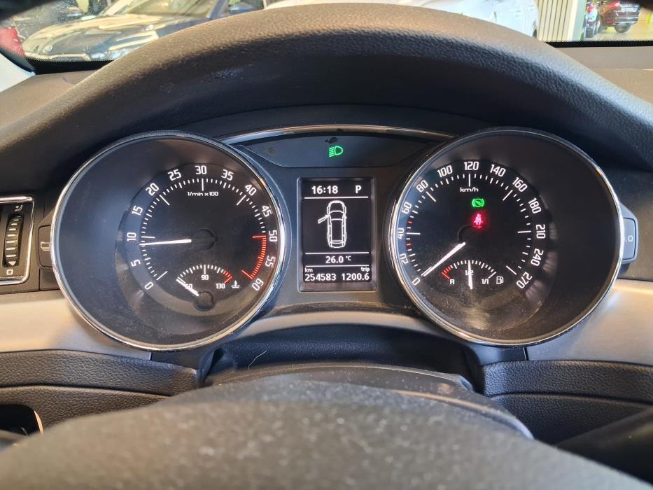 Skoda Superb 2015