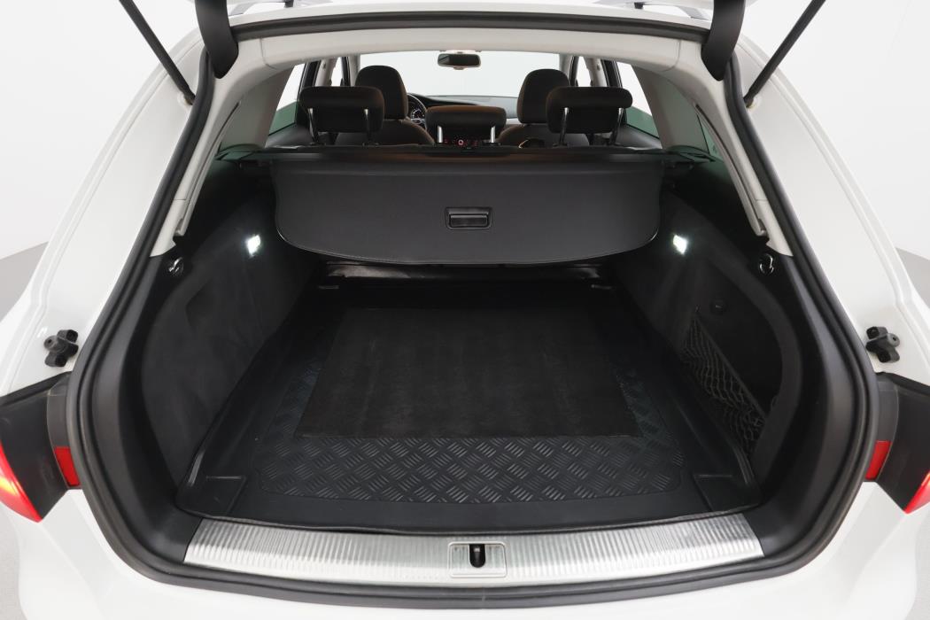 Audi A4 Allroad 2012