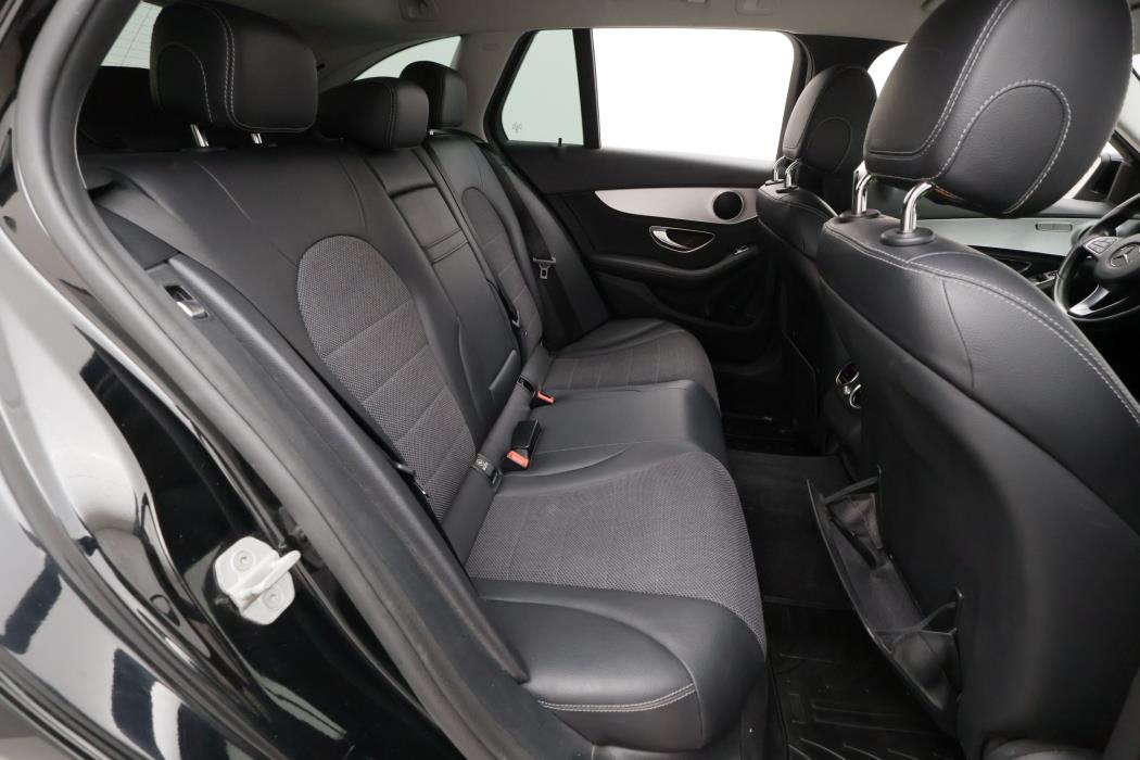 Mercedes-Benz C 2015
