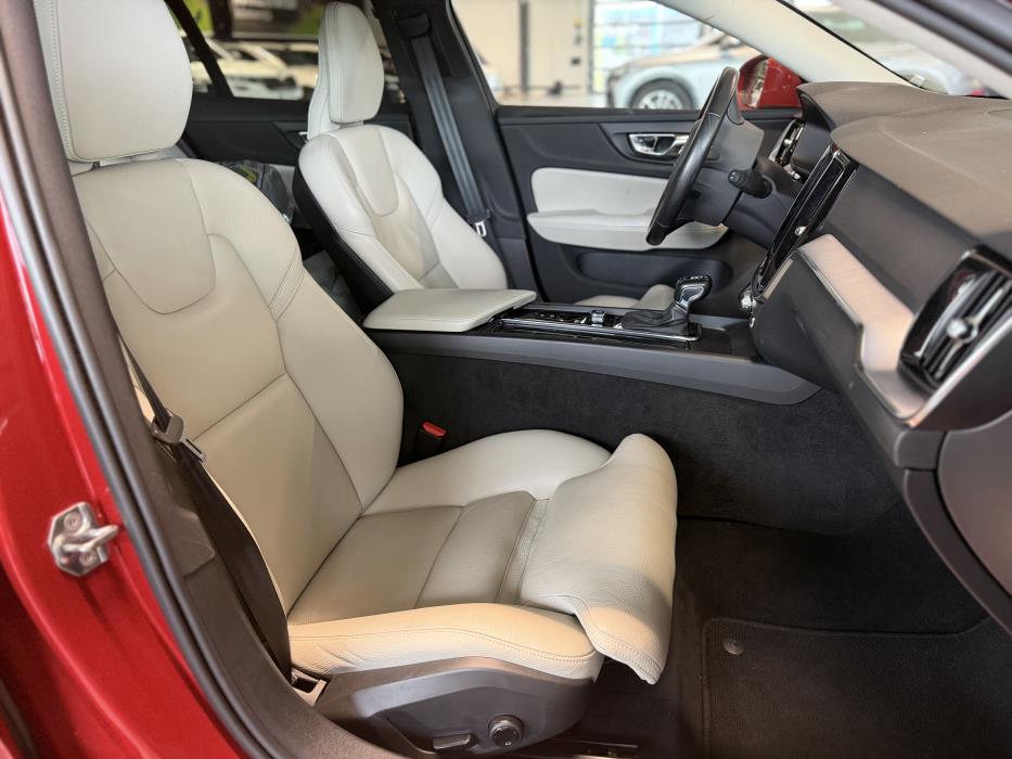 Volvo V60 2020