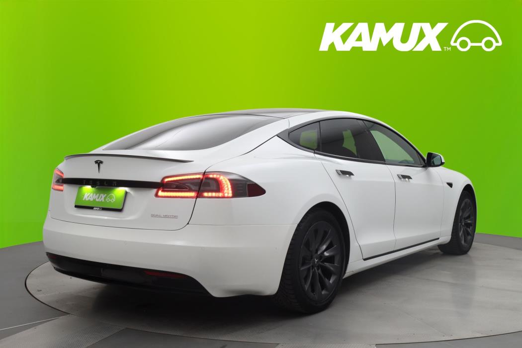 Tesla Model S 2019