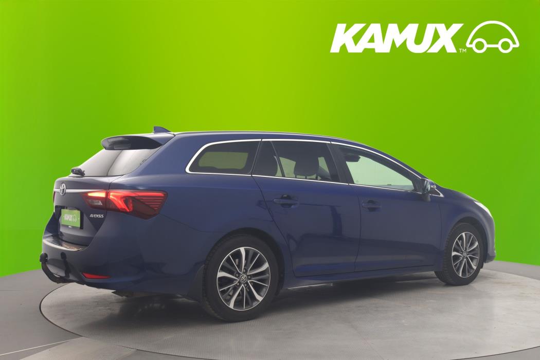 Toyota Avensis 2016
