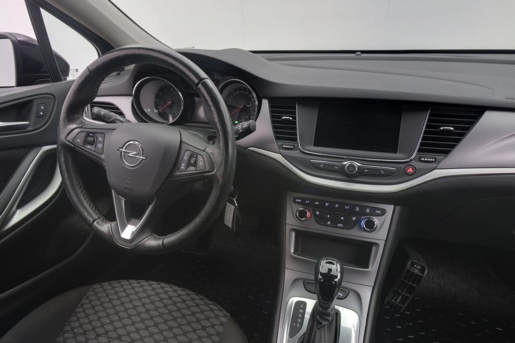 Opel Astra 2022