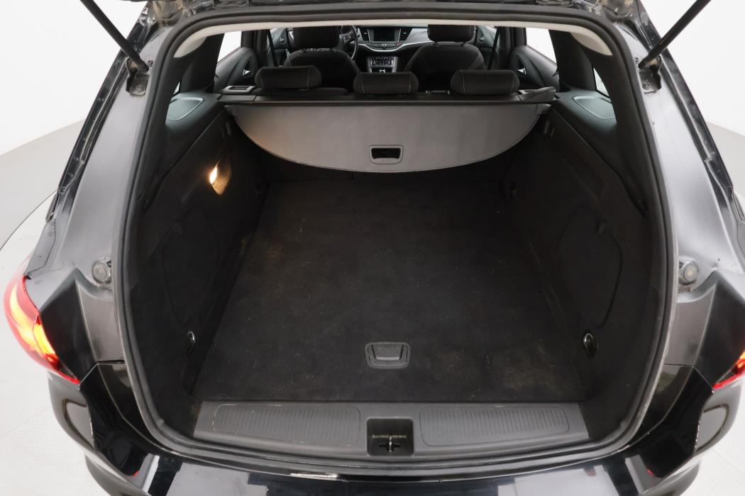 Opel Astra 2022