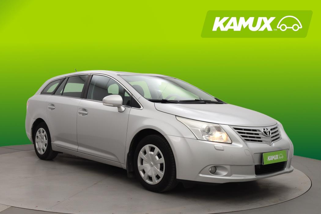 Toyota Avensis 2011
