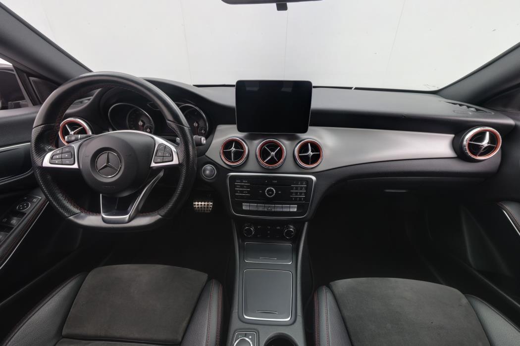 Mercedes-Benz CLA 2018