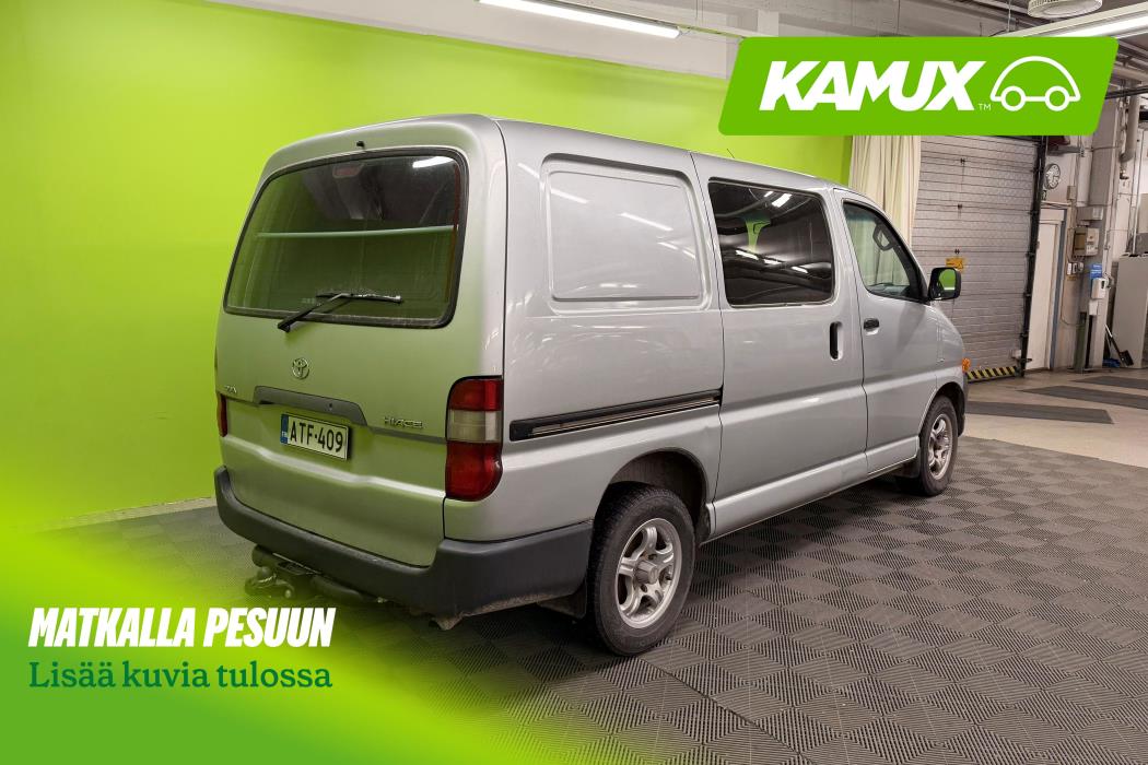 Toyota Hiace 2005