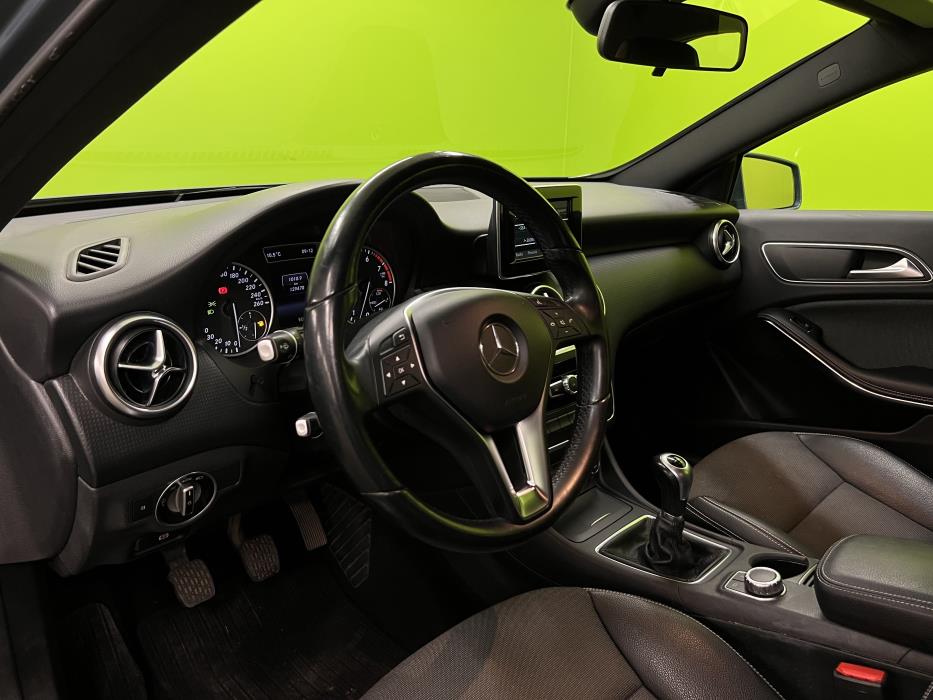 Mercedes-Benz A 2015