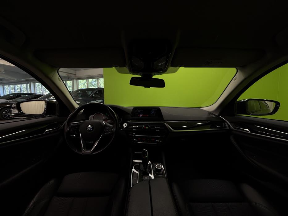 BMW 518 2019