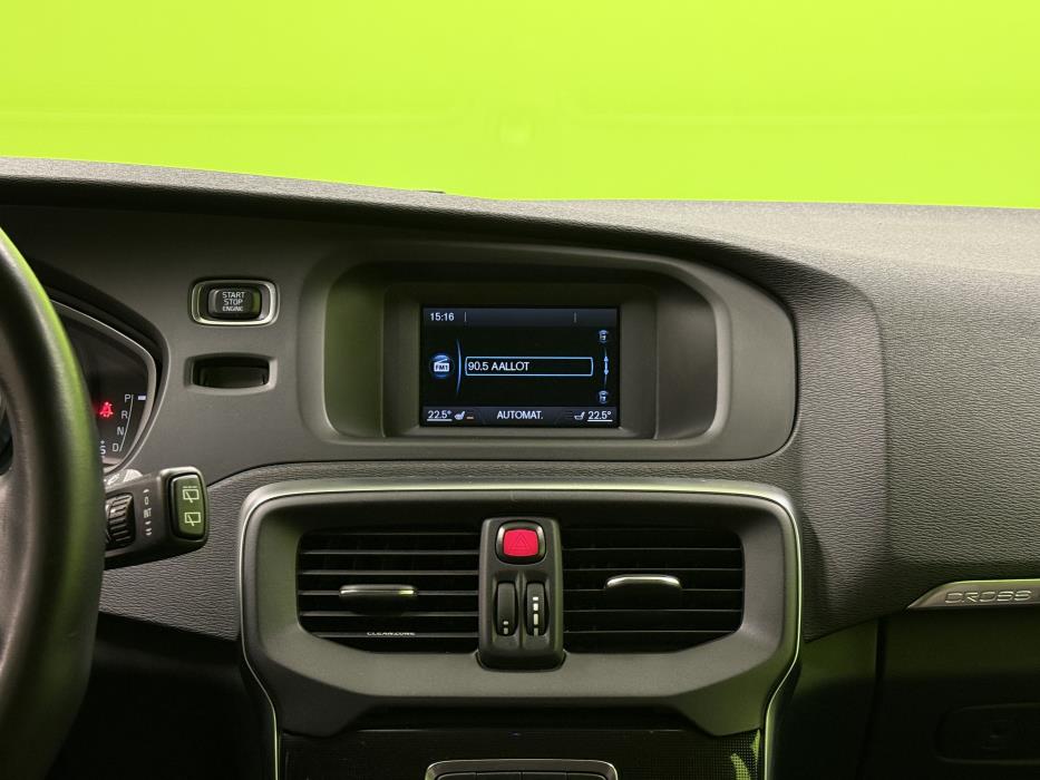 Volvo V40 Cross Country 2017