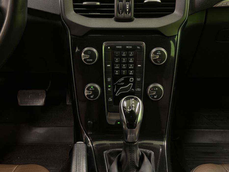 Volvo V40 Cross Country 2017