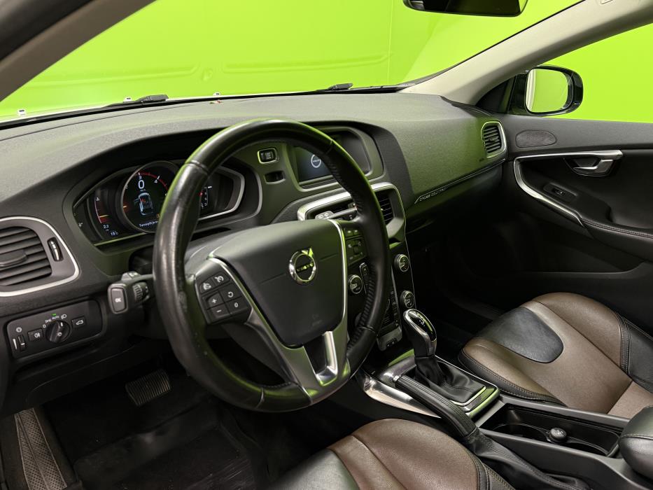 Volvo V40 Cross Country 2017