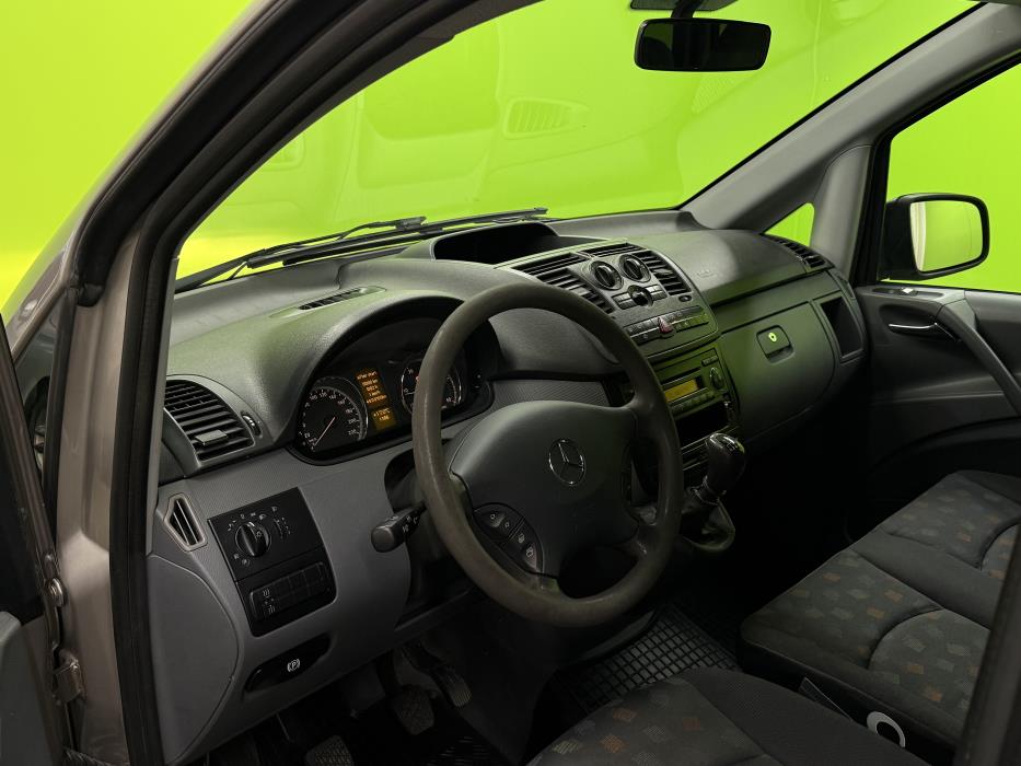 Mercedes-Benz Vito 2010
