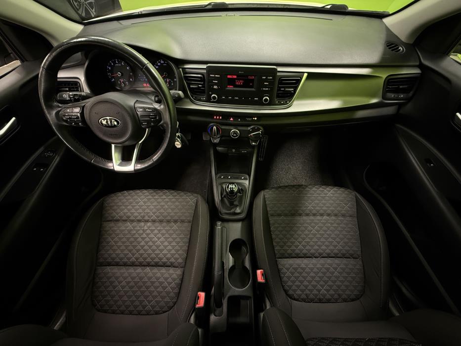 Kia Rio 2021