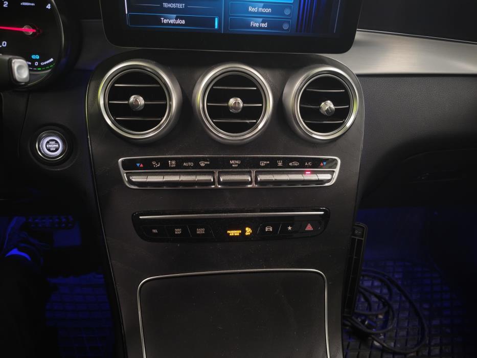 Mercedes-Benz GLC 2021