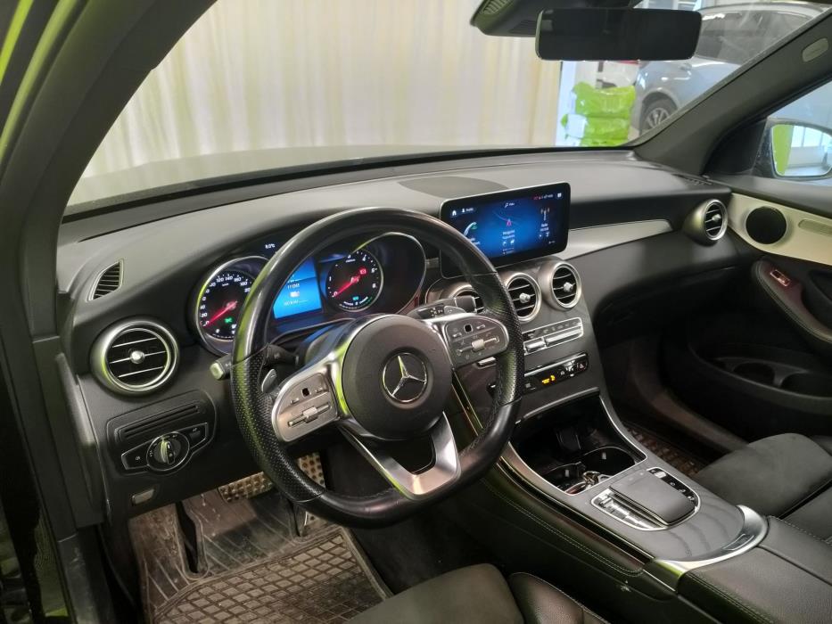 Mercedes-Benz GLC 2021