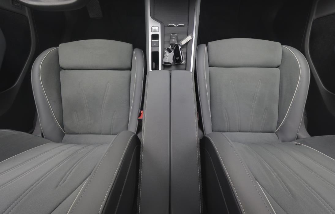 Volkswagen Passat 2025