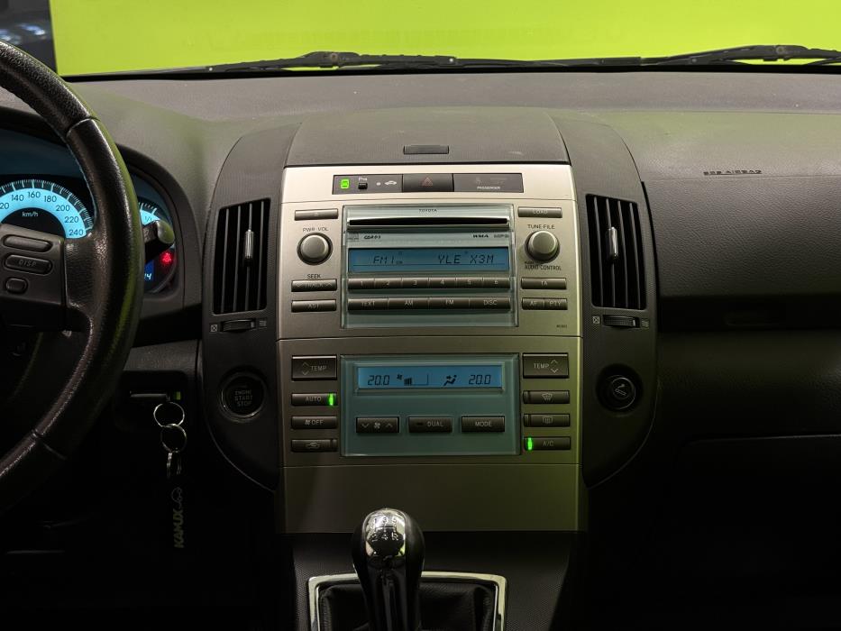 Toyota Corolla Verso 2008