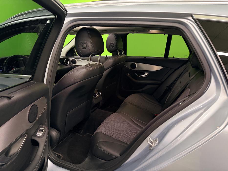 Mercedes-Benz C 2015