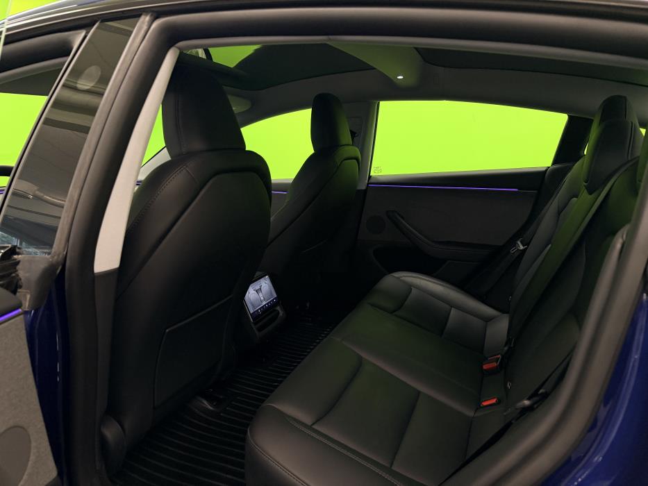 Tesla Model 3 2025